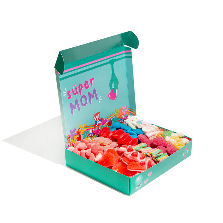 Snack Box - Mom Edition + Poklon za mamu Box + Candy Box - Super Mama Edition od 1kg iznenađenje