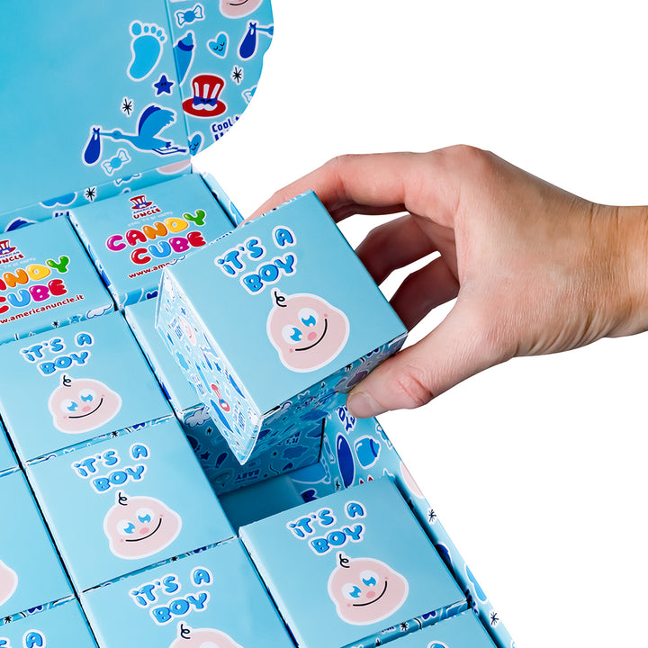 Candy Cube Kit “It’s a boy”, kutijice gumenih bombona od 50g idealne za baby shower ili rođenje (25, 50 ili 75 kom) 