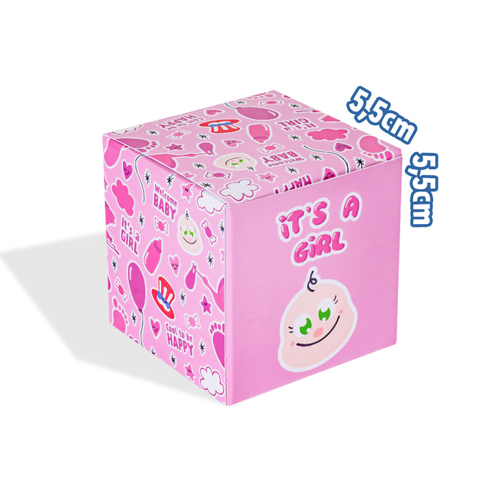 Candy Cube Kit “It’s a girl”, kutijice s gumama od 50g idealne za baby shower ili rođenje (25, 50 ili 75 kom) 