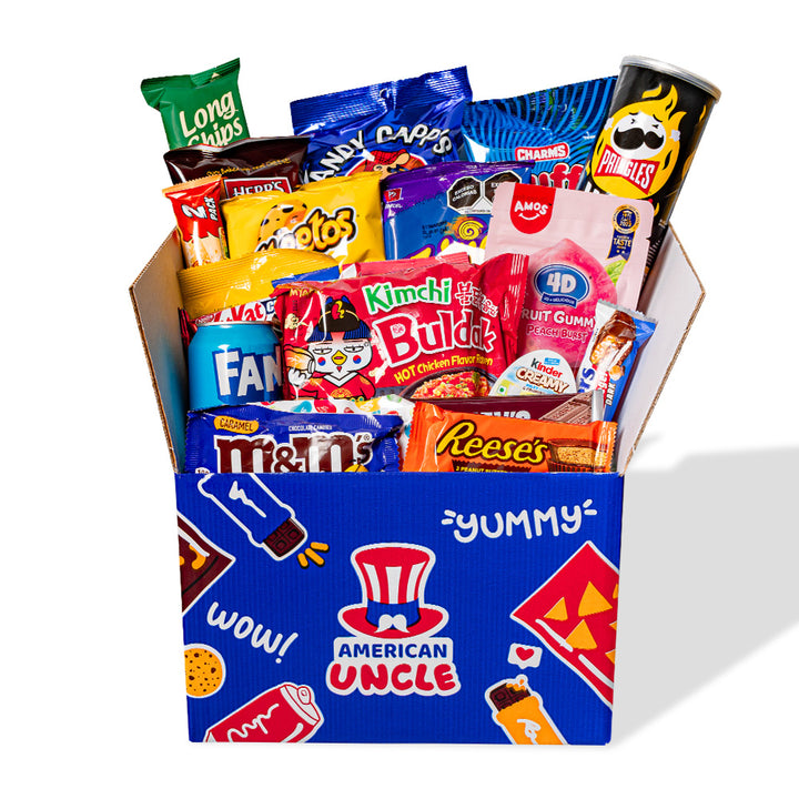 Snack box od najmanje 40 međunarodnih proizvoda: slatki, slani i pića 