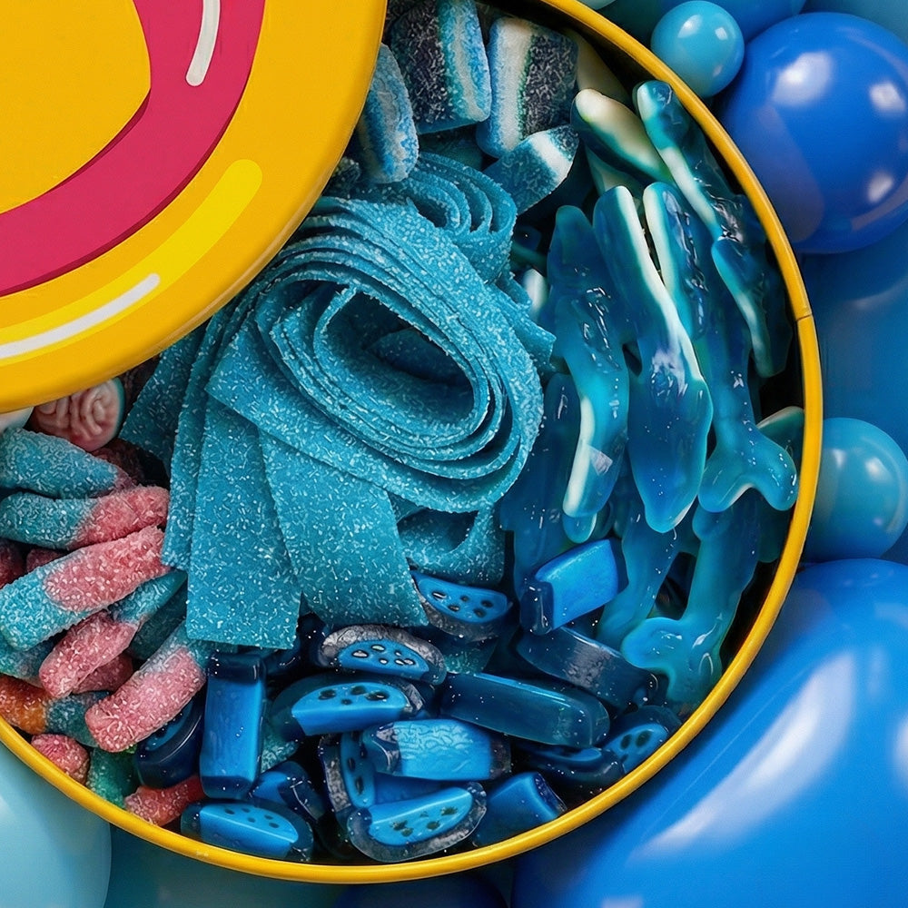 Wunnie Bucket con caramelle tutte blu: delfini, lamponi, strisce, cervelli