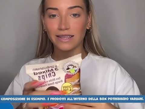 Snack box salata od najmanje 18 međunarodnih proizvoda 